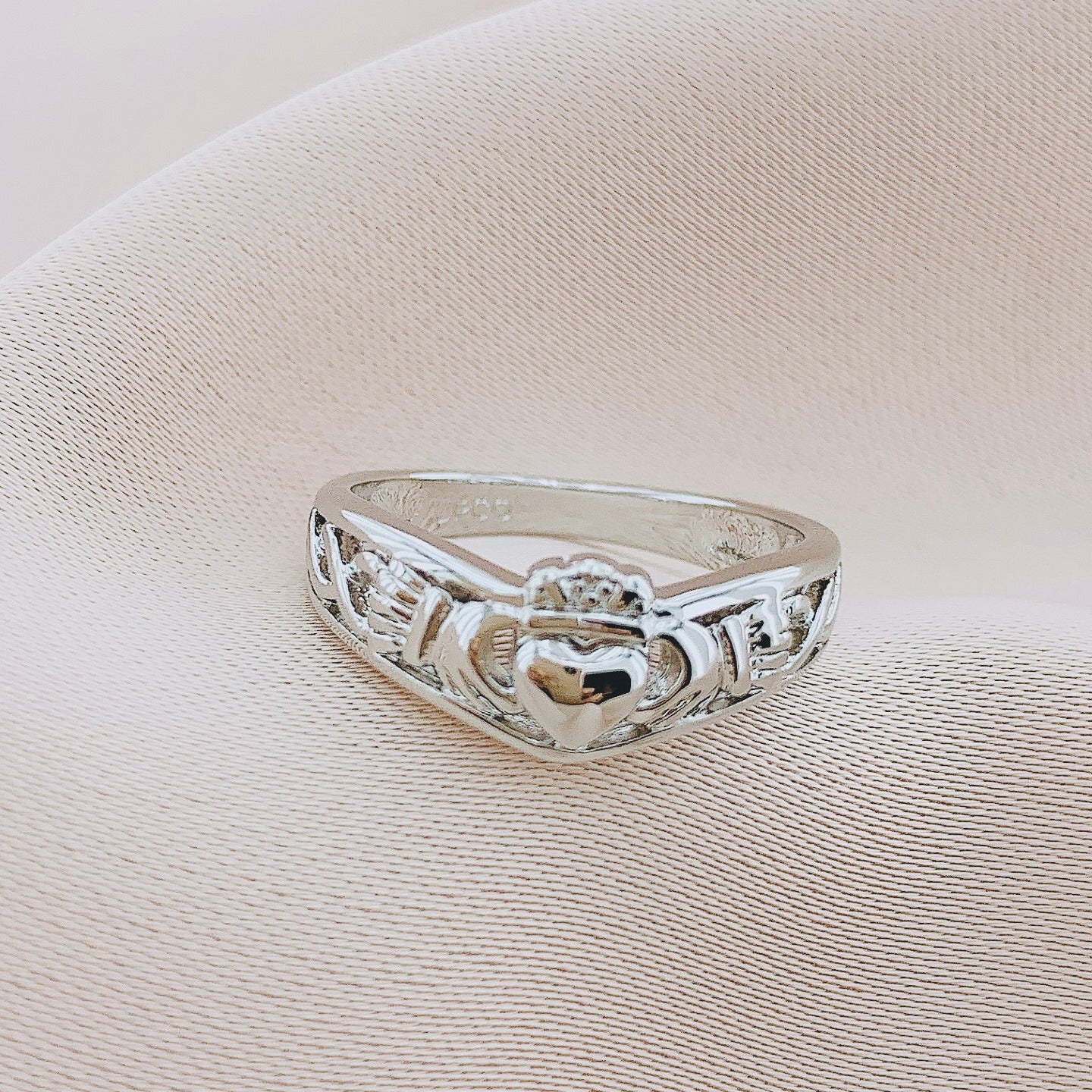 925 Silver Celtic Claddagh Ring