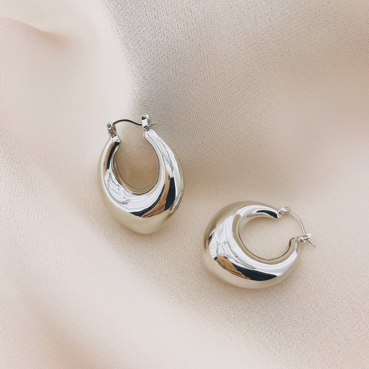 Women's Fashion Rope Hoop Earring