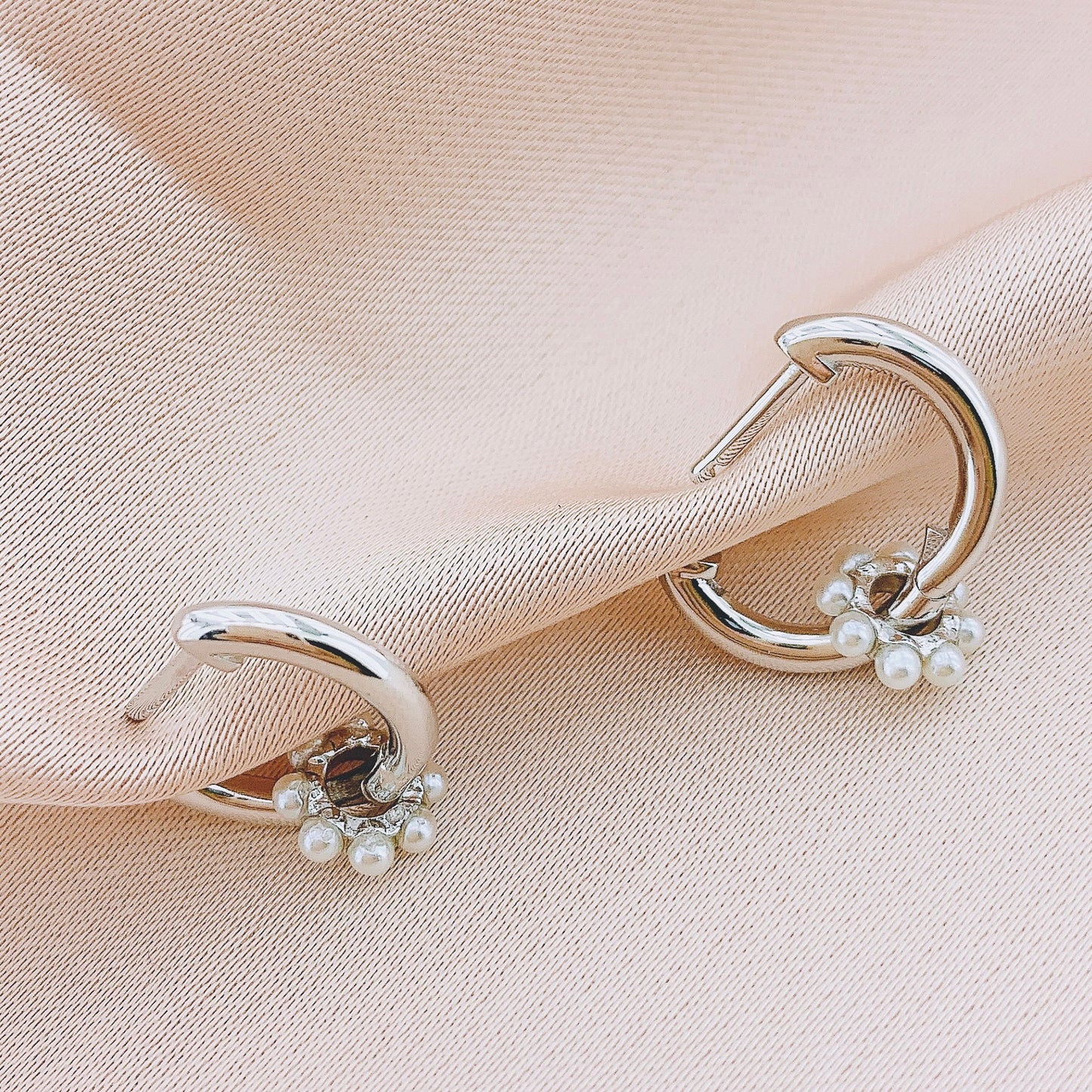 925 Silver Pearl Hoop Earring