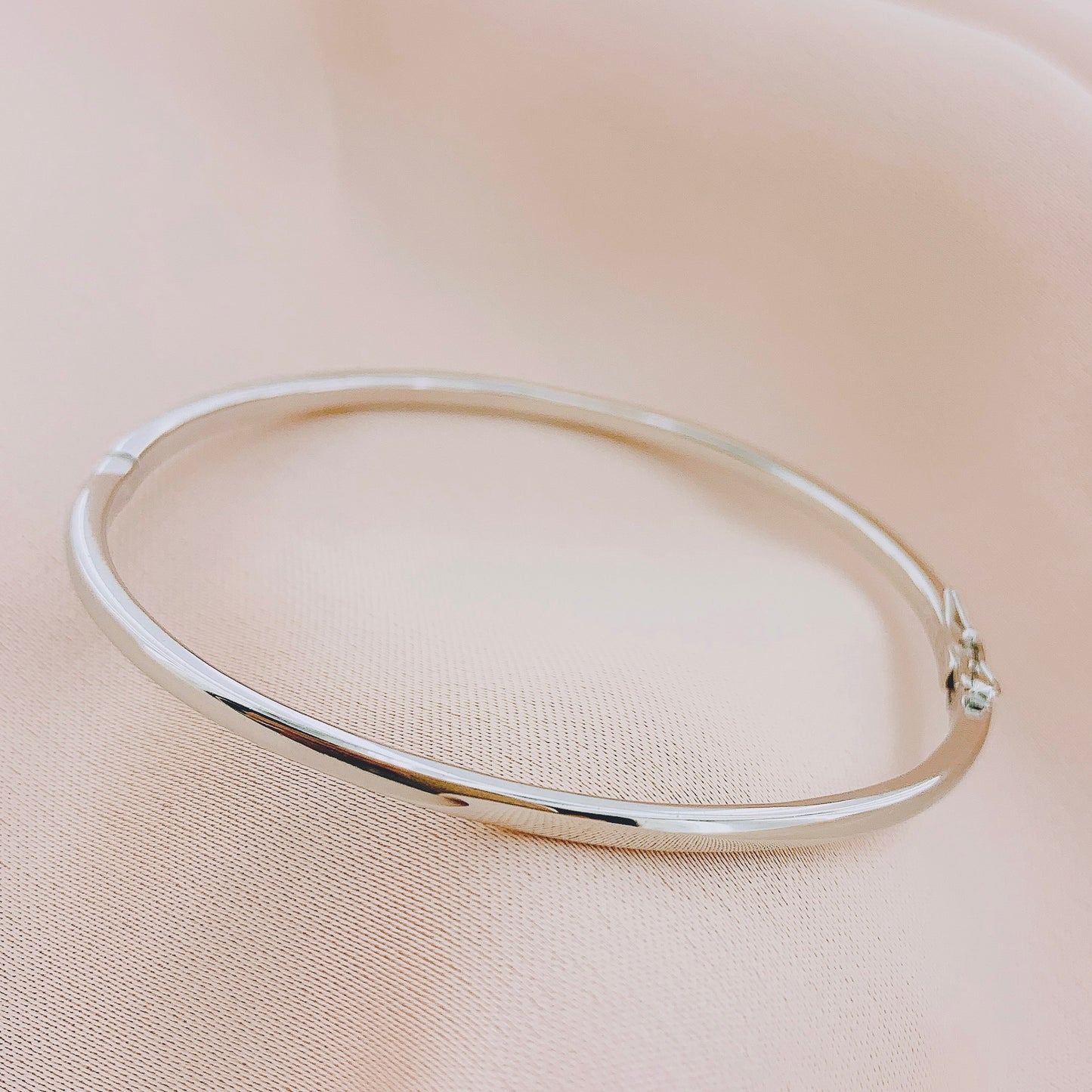 Women's Fashion Bangle