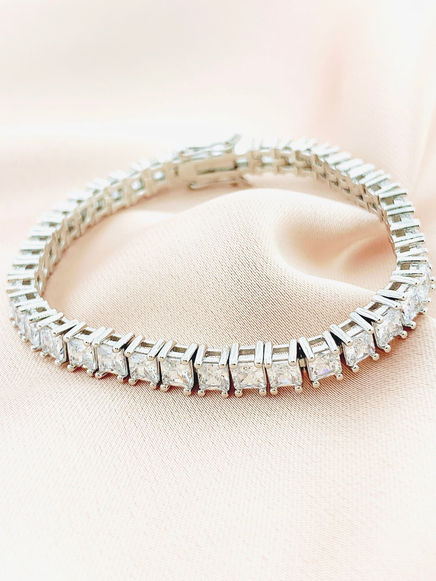Women's Fashion CZ Tennis Bracelet