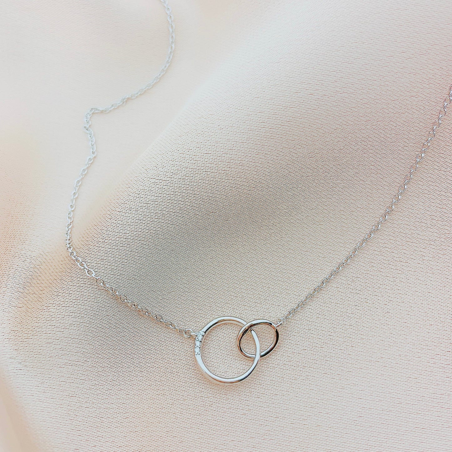 Women's Fashion Pendant Necklace