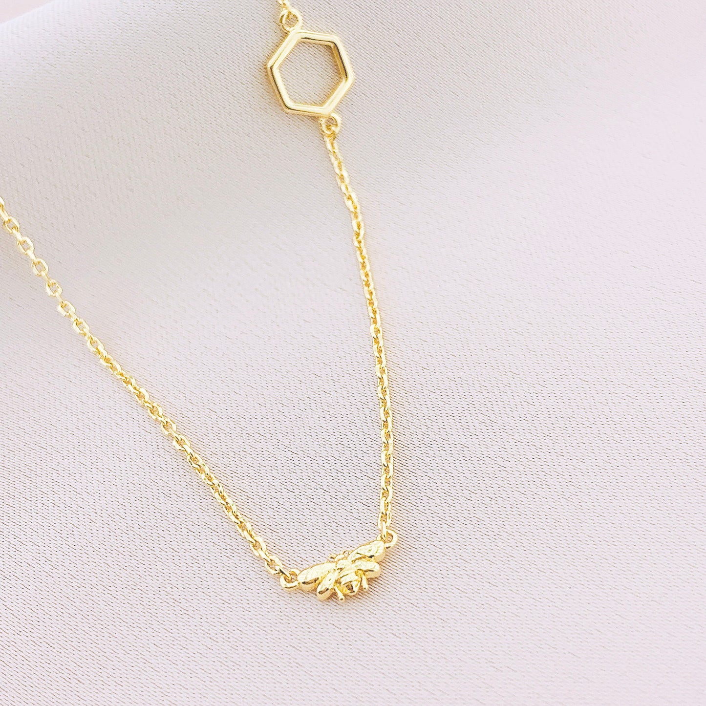 Women's Fashion Animal Butterfly Necklace