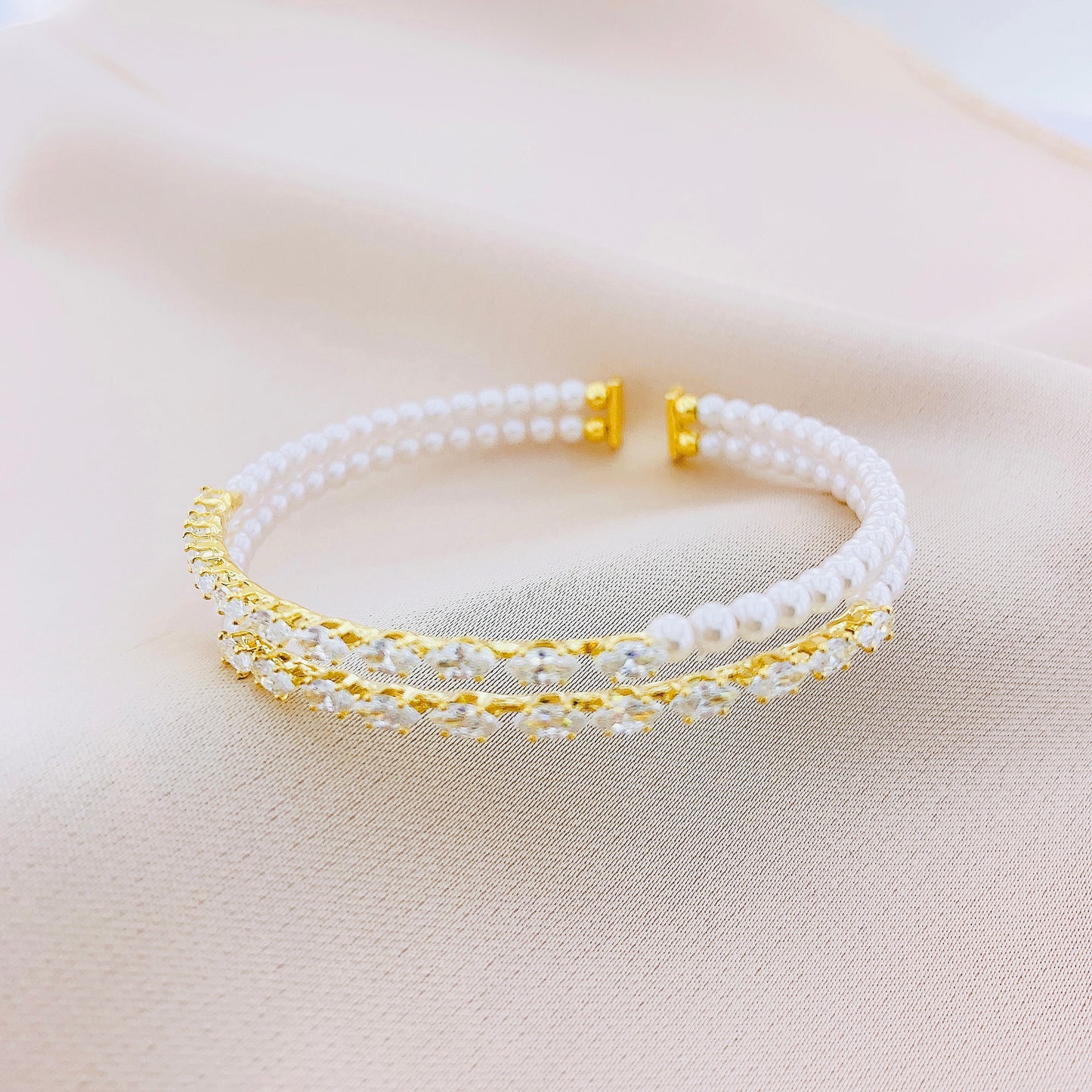 Women's Fashion Beads Gemstone Bangle