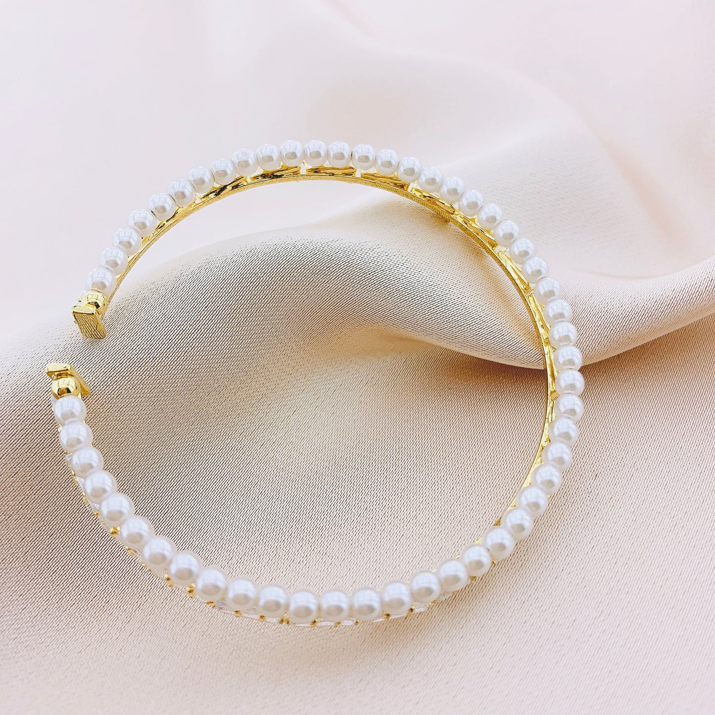 Women's Fashion Beads Gemstone Bangle