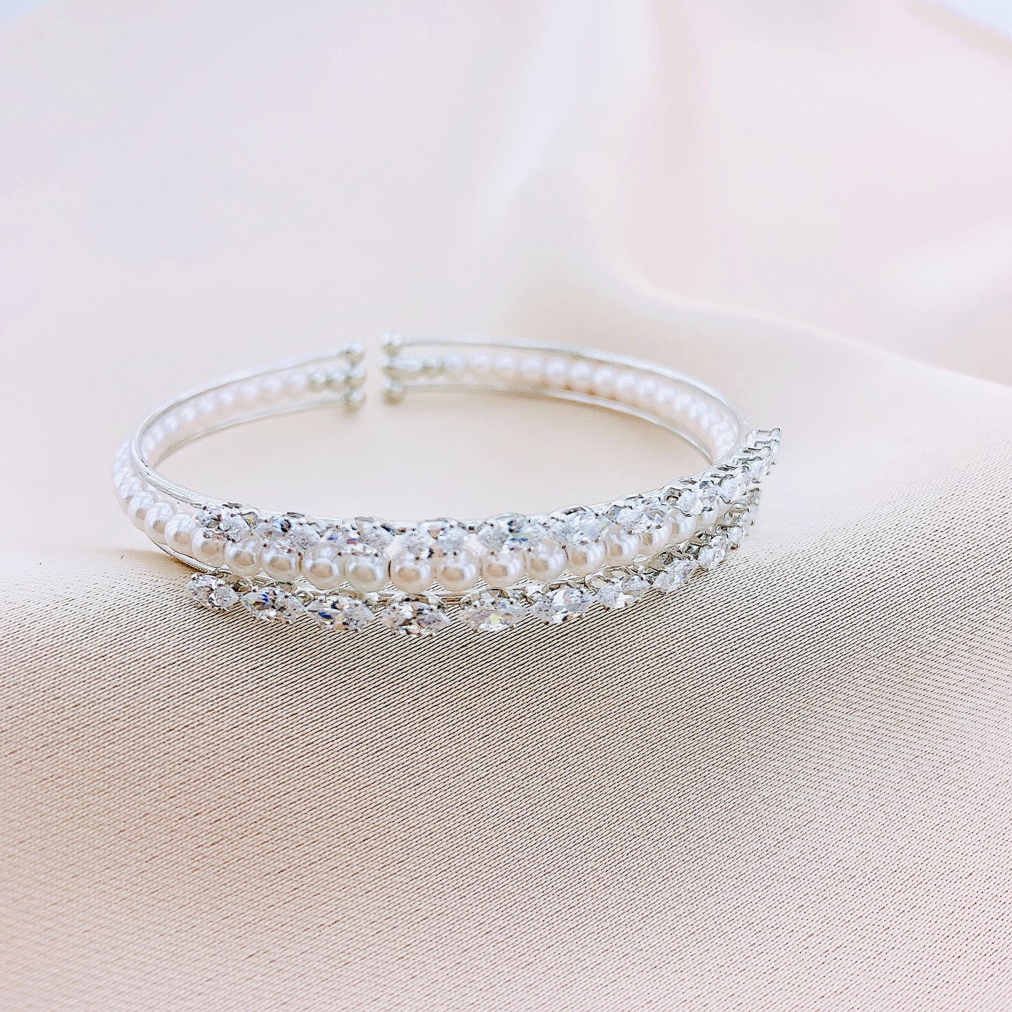 Women's Fashion Beads Gemstone Bangle