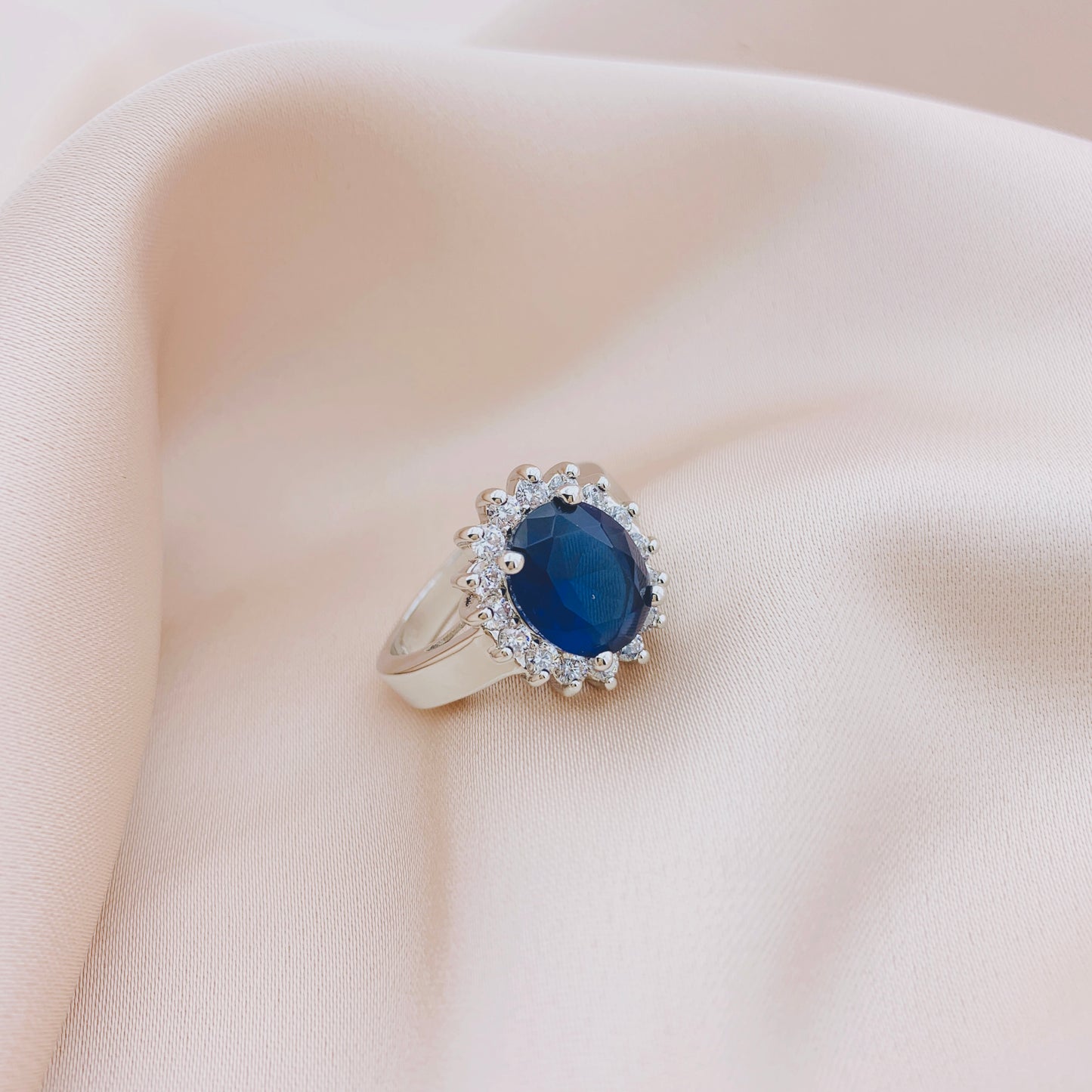 Women's Diana Princess Engagement Wedding Ring