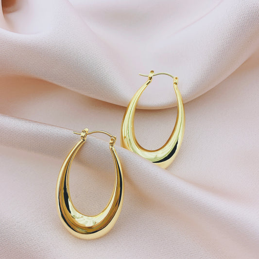 Women's Fashion Hollow Hoop Earring