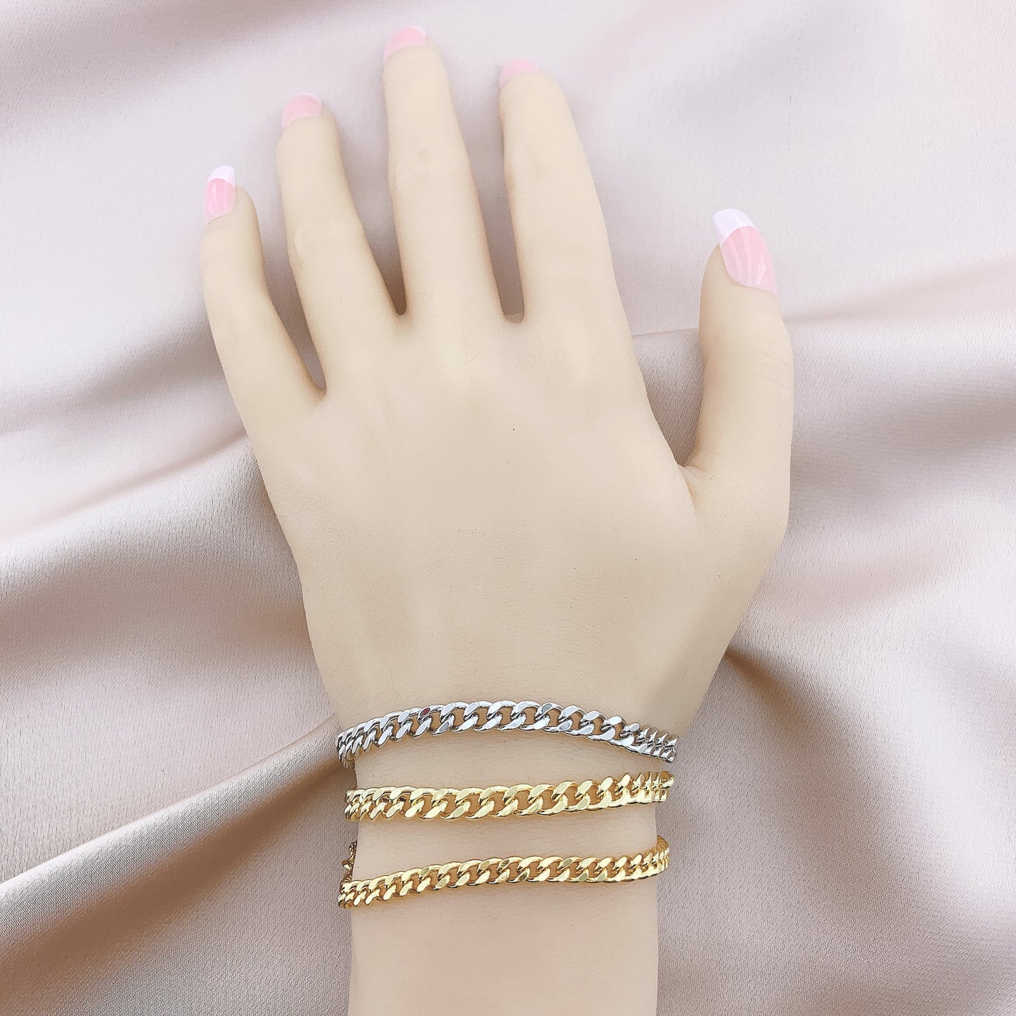 Women's Fashion Adjustable Bolo Chain Bracelet