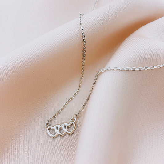 Women's Fashion Heart Pendant Necklace