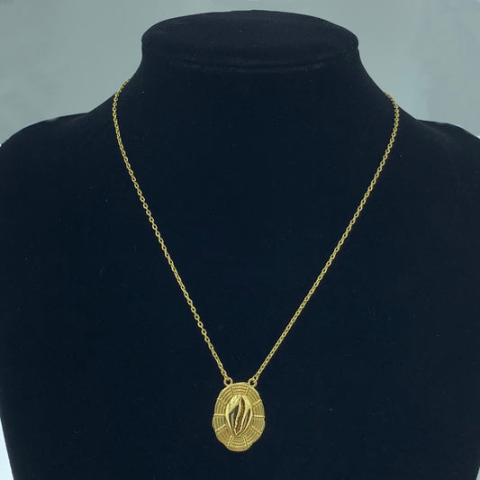 Women's Sea Shell Pendant Necklace