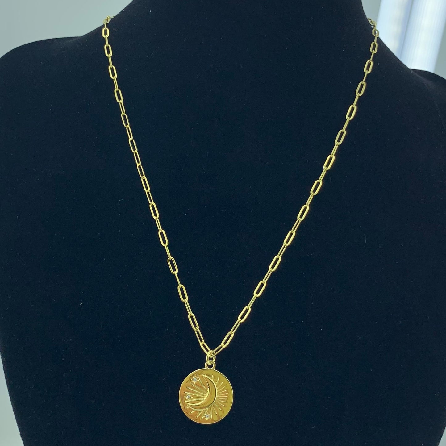 Women's Crescent Moon Necklace