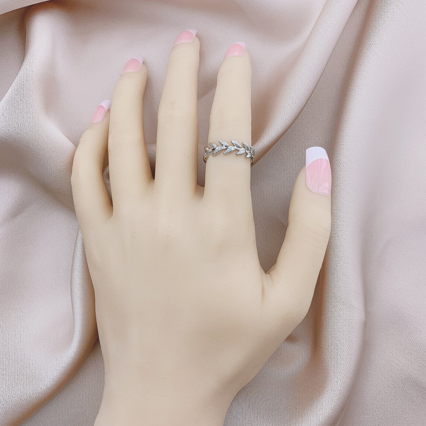 Women's Fashion Plain Ring