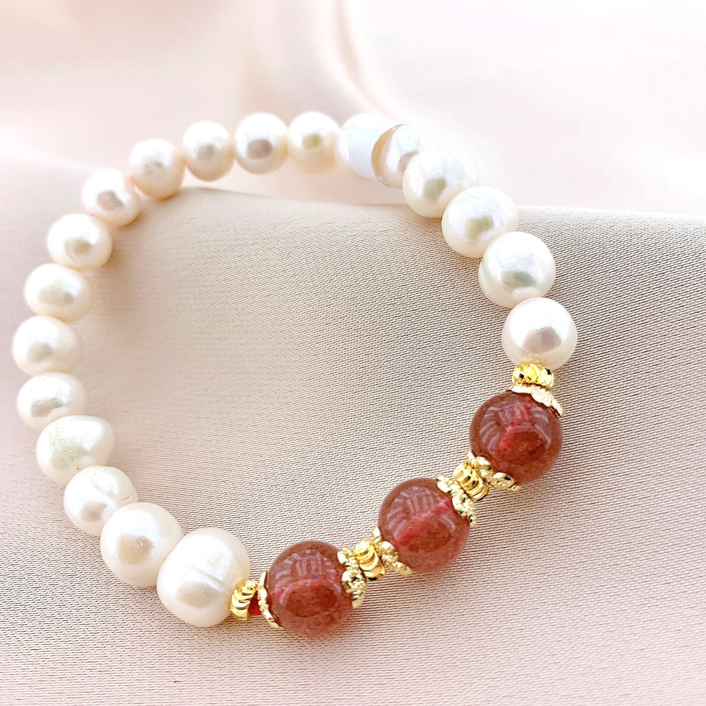 Women's Fashion Pearl Beads Gemstone Bracelets