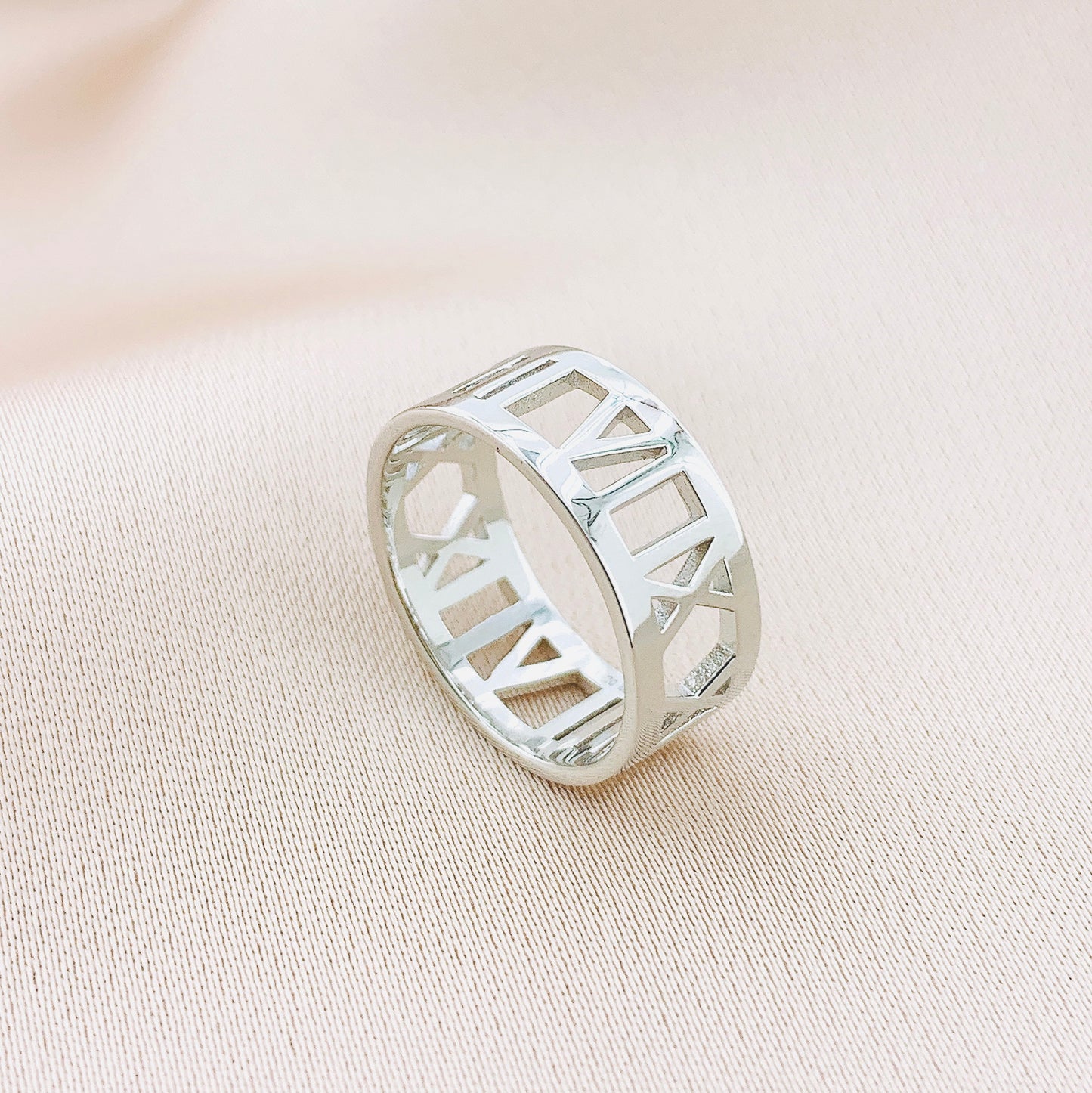 925 Silver Roman Numerals Plain Ring